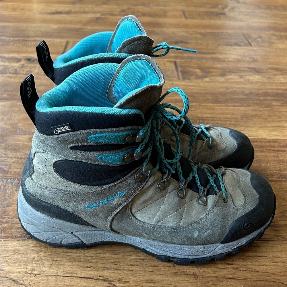 Scarpa R-Evolution GTX Backpacking Hiking Boots Waterproof Tan Black Teal 7.5